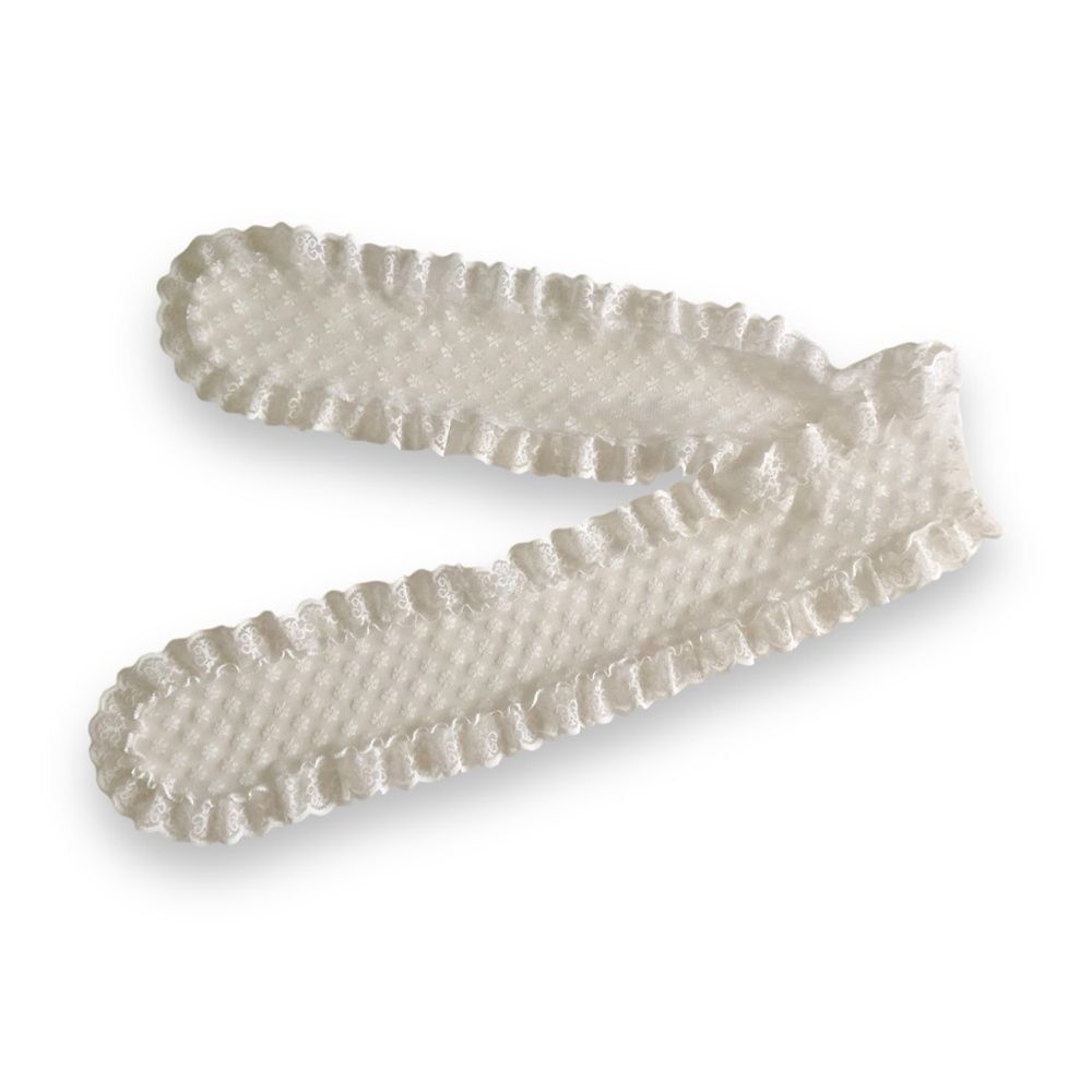 Vintage Avon White Lace Ruffle Scarf Coquette Feminine Retro Victorian Frilly